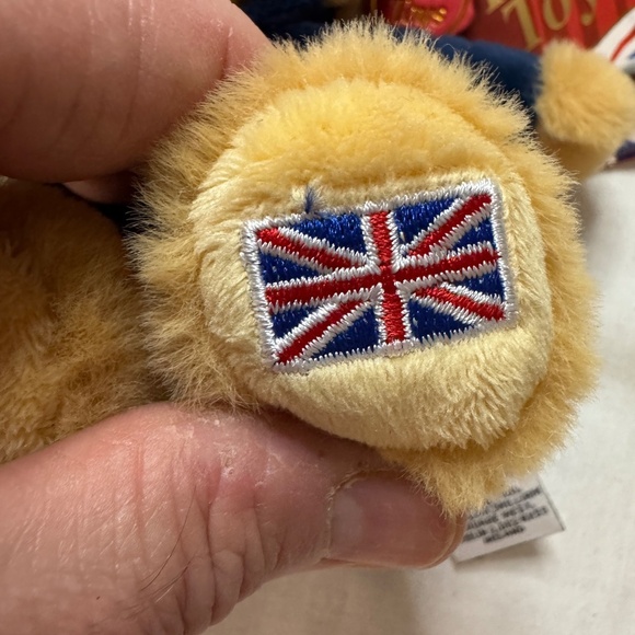 KEEL Toys London Policeman Bear New With Tags Stuffed Toy Collectible - Picture 2 of 13